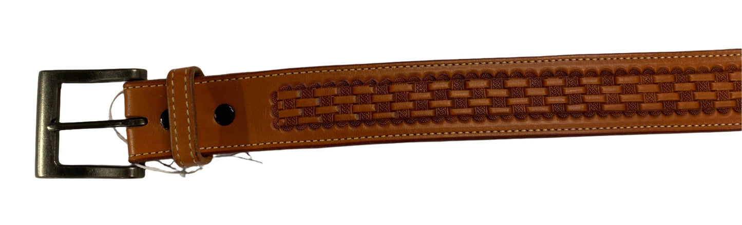 Belt 1121, 32", natural color, with tooling design and square buckle