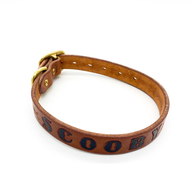 Leather dog collar, personalized