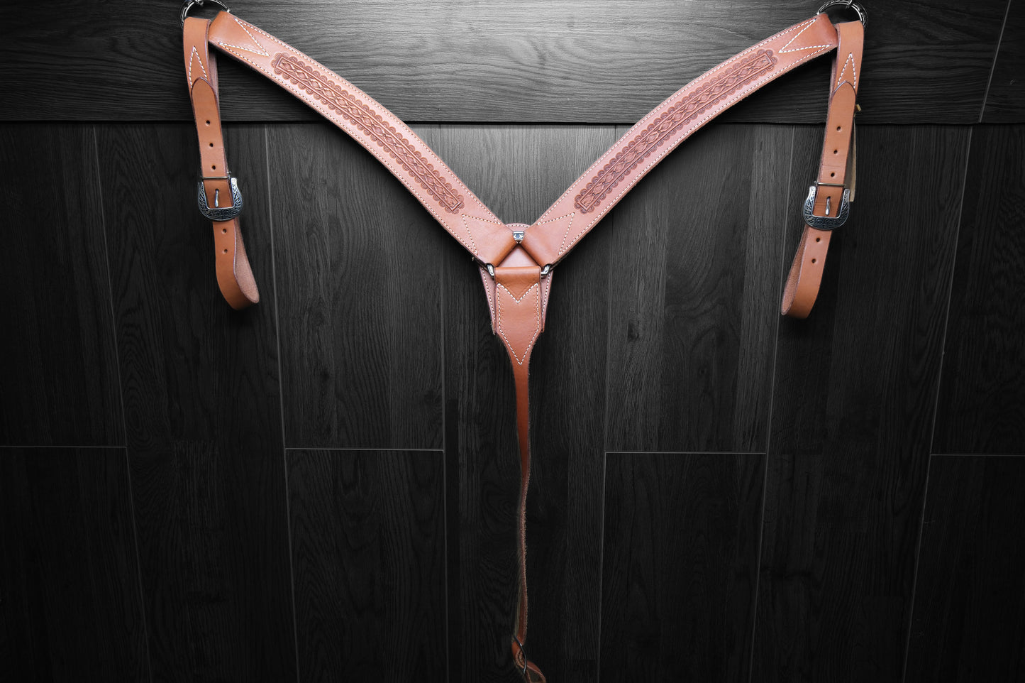 Breastcollar, Working, border tooled