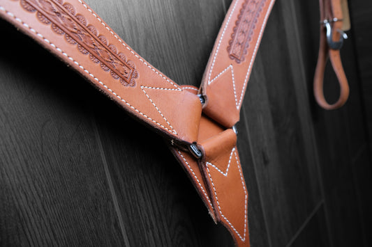Breastcollar, Working, border tooled