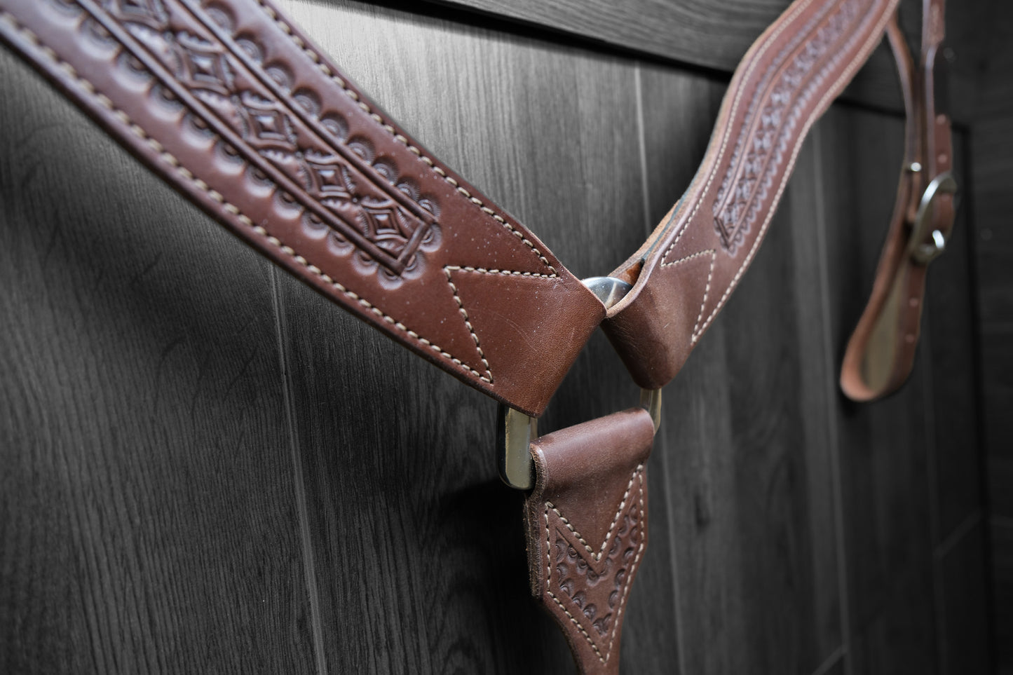 Breastcollar, Working, border tooled