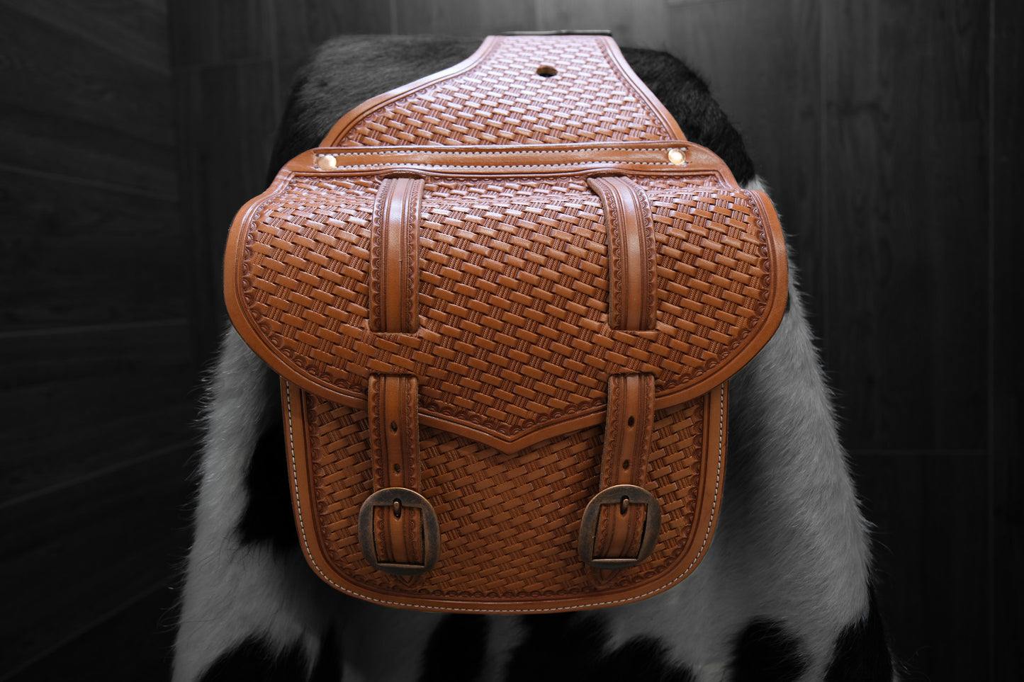 Saddle Bag, Basket Stamped, Accordion gusset