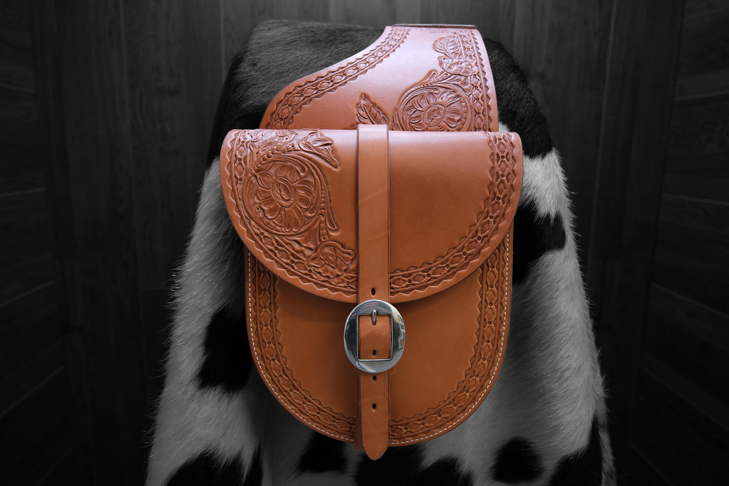 Saddle Bag, Floral Tooled, Accordion gusset
