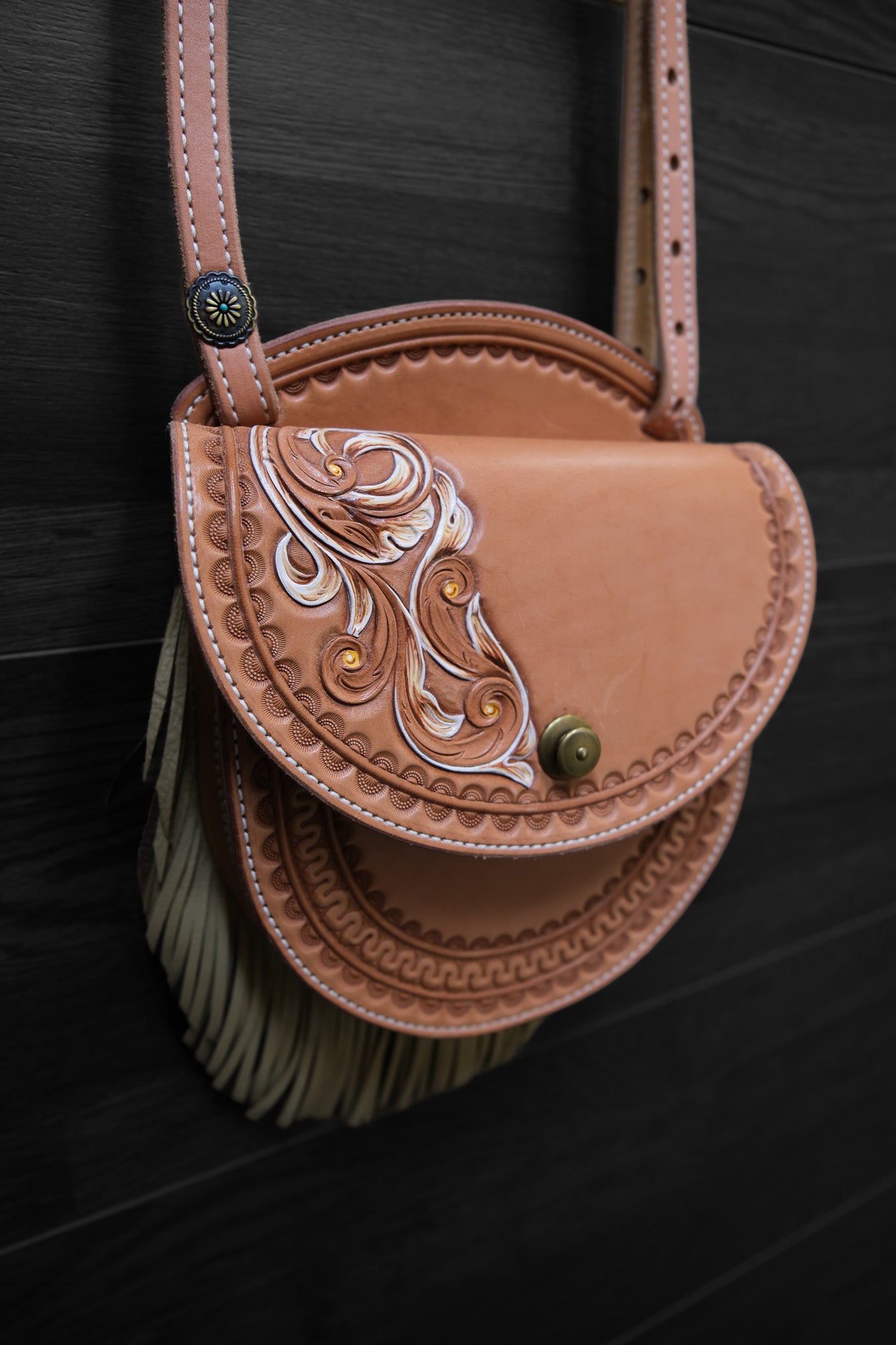 Purse, cross body with fringe